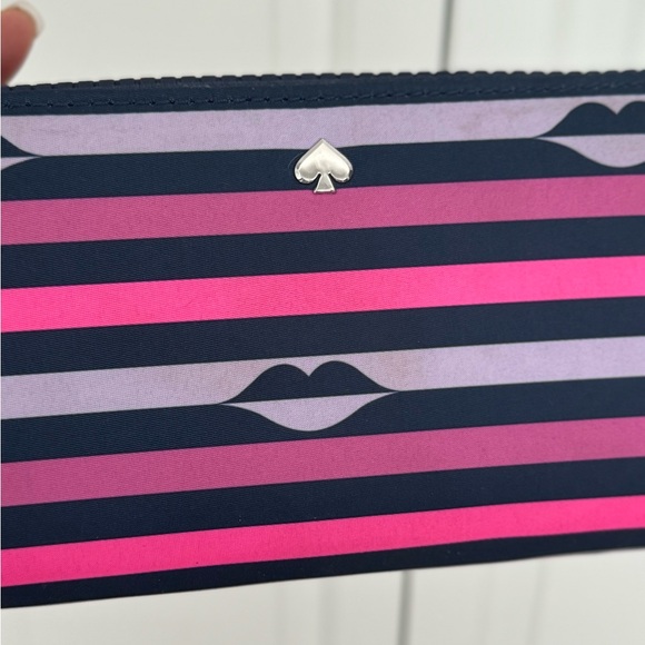 Jae Nylon Lip Print Large Continental Wallet - Picture 8 of 8